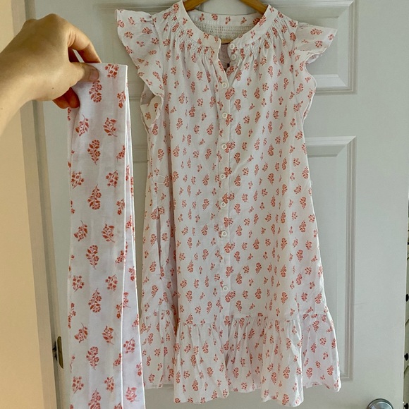 Gal Meets Glam Della - Picture 2 of 9